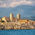 Apartamento Old Town With Ac 320m From *