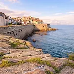 Old Town With Ac 320m From * Antibes