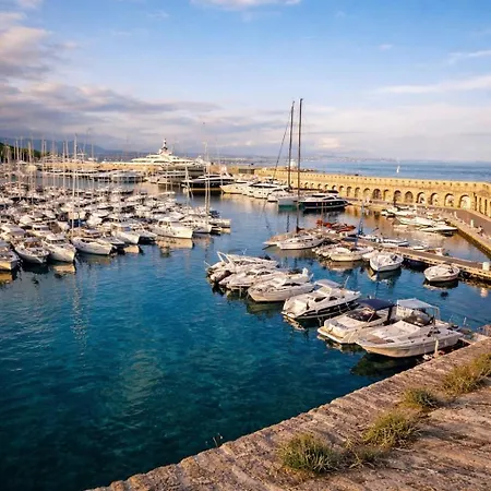 Appartement Old Town With Ac 320m From Antibes